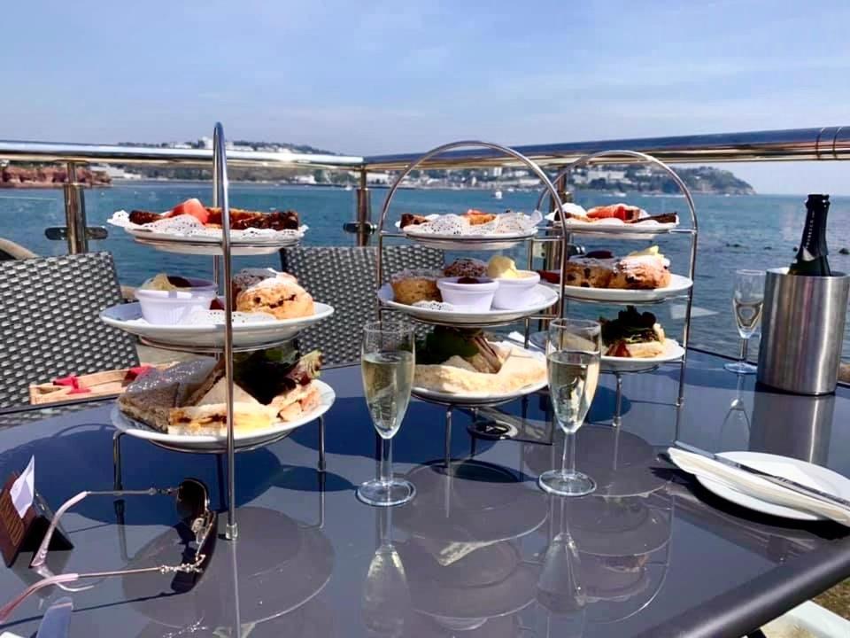 Livermead Cliff Hotel ทอร์คิ ภายนอก รูปภาพ