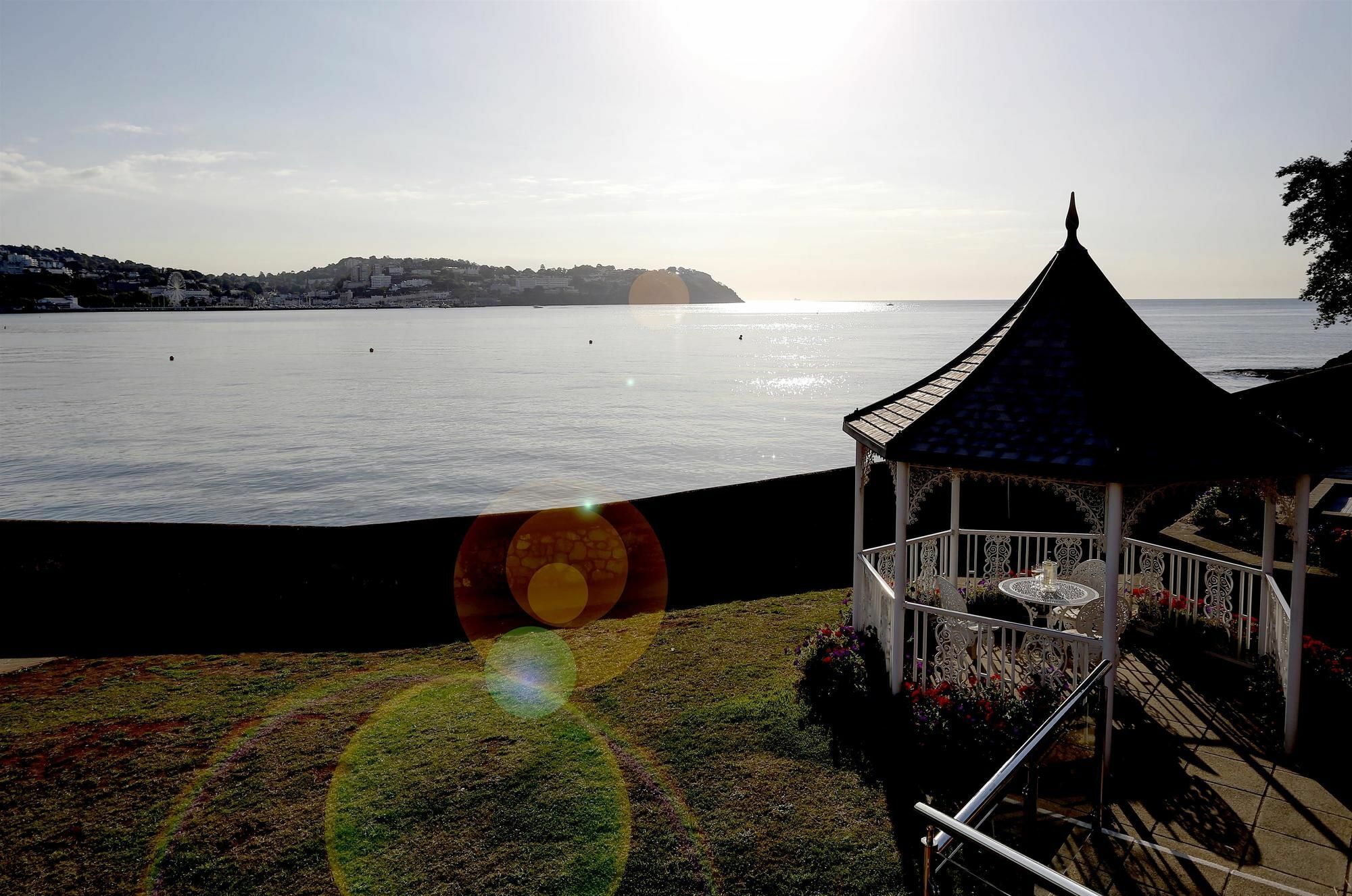 Livermead Cliff Hotel ทอร์คิ ภายนอก รูปภาพ